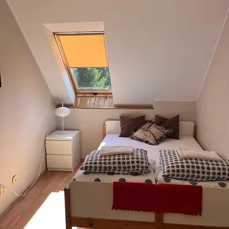 Dom W Rzeczce Gory Sowie