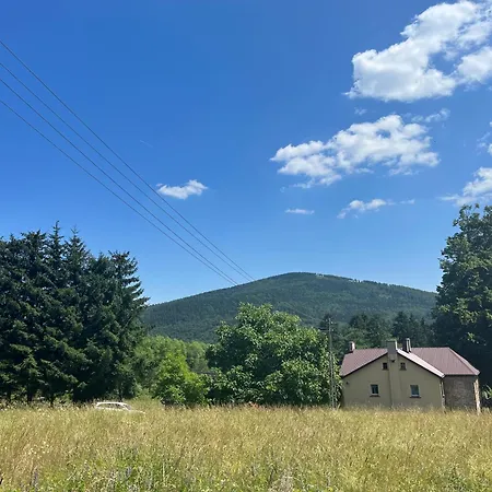 Holiday home Dom W Rzeczce Gory Sowie