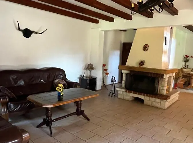 Dom W Rzeczce Góry Sowie *